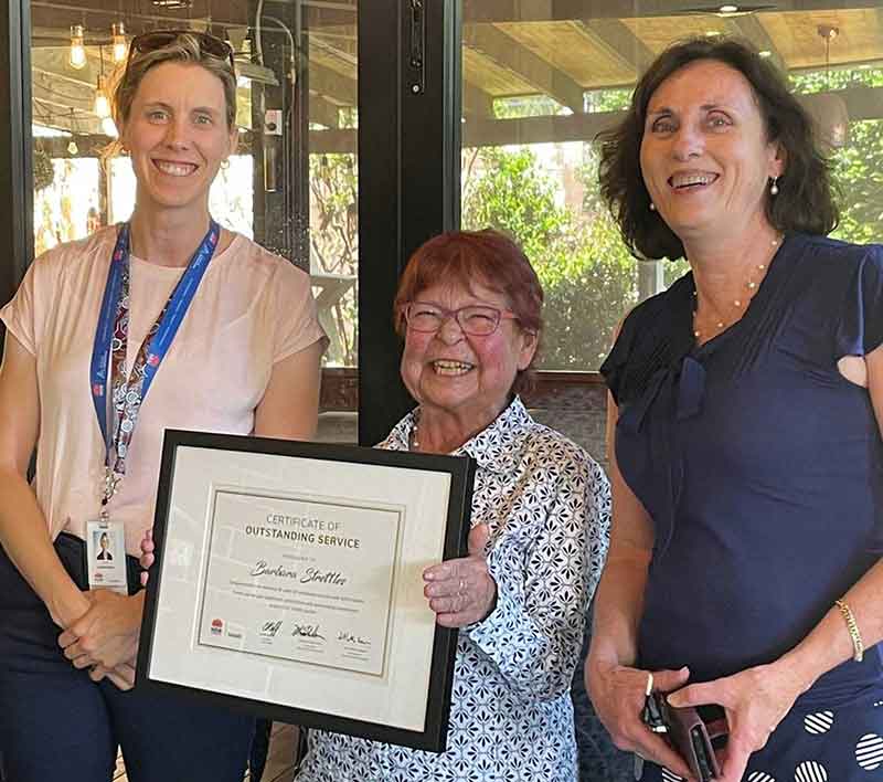 Barbara (centre) receiving the NSW Health award for Outstanding Service in December. Presented by Ellen Rawston, ACI Clinical Director (left) and Jenni Johnson, ACI Associate Director, Trauma Pain and Rehabilitation.