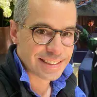 Dr Tom Gleeson